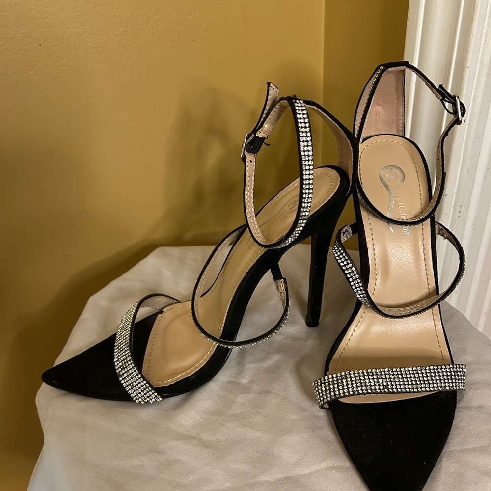 Elegant Black Stiletto Heels with Rhinestone Straps